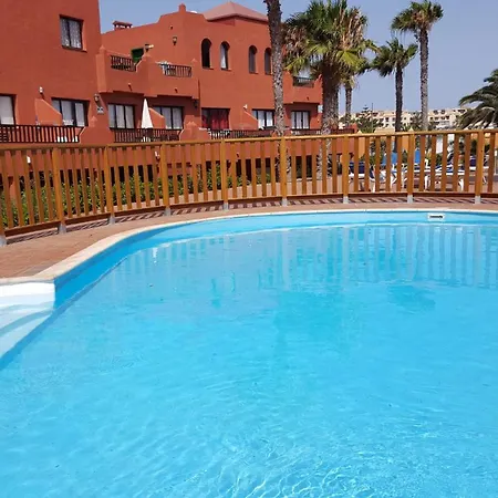 With 3 Swimming Pools Wifi