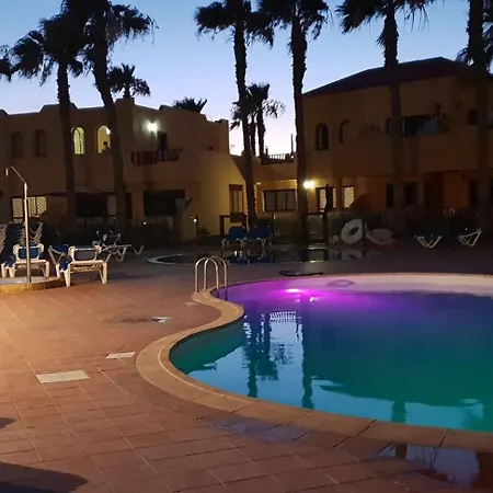 With 3 Swimming Pools Wifi Apartment