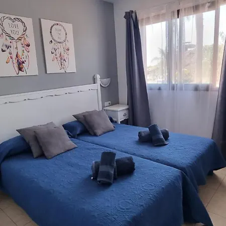 With 3 Swimming Pools Wifi Apartment Corralejo