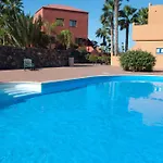 Relax In Stunning 1-bedroom In Appartement Corralejo