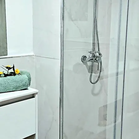 Apartmán Relax In Stunning 1-bedroom In Corralejo