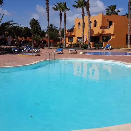 Apartmán Relax In Stunning 1-bedroom In Corralejo