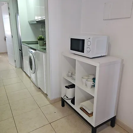 Relax In Stunning 1-bedroom In Apartmán Corralejo